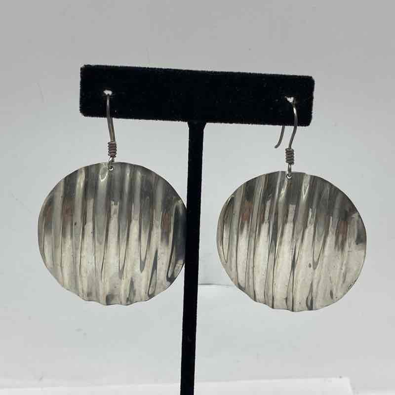 925 Mexican Sterling Silver Ribbed Round Disc Dangle Earrings 1.75″ Diameter