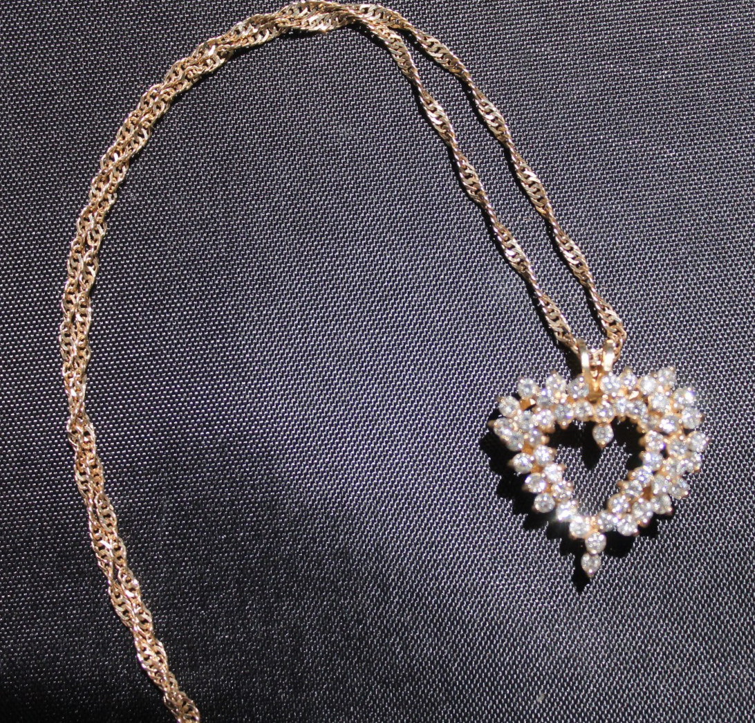 14k Gold Diamond Heart Pendant Necklace Approx. 1.5 CTW Samuel Aaron 8g Total