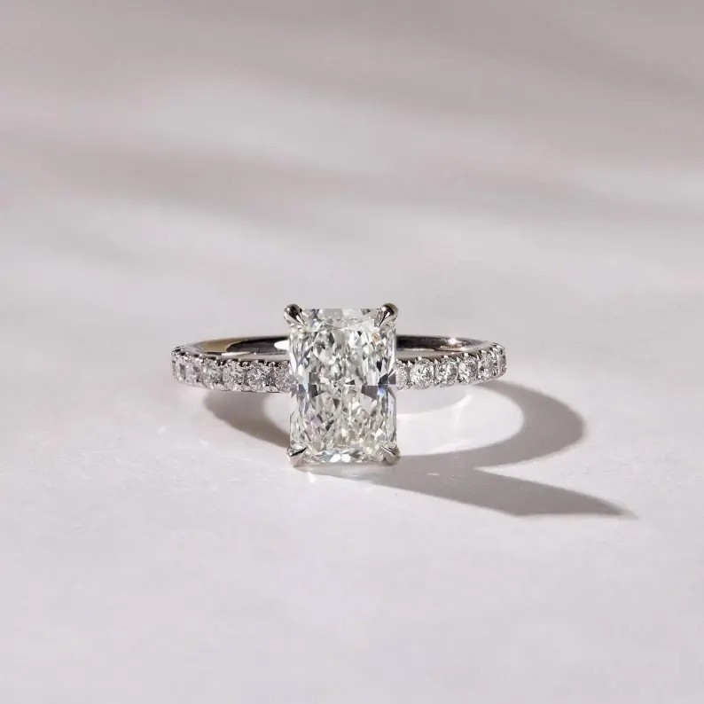 RARE 5.52 Ct Radiant Cut White Treated Diamond Ring,925 Silver, Excellent Luster