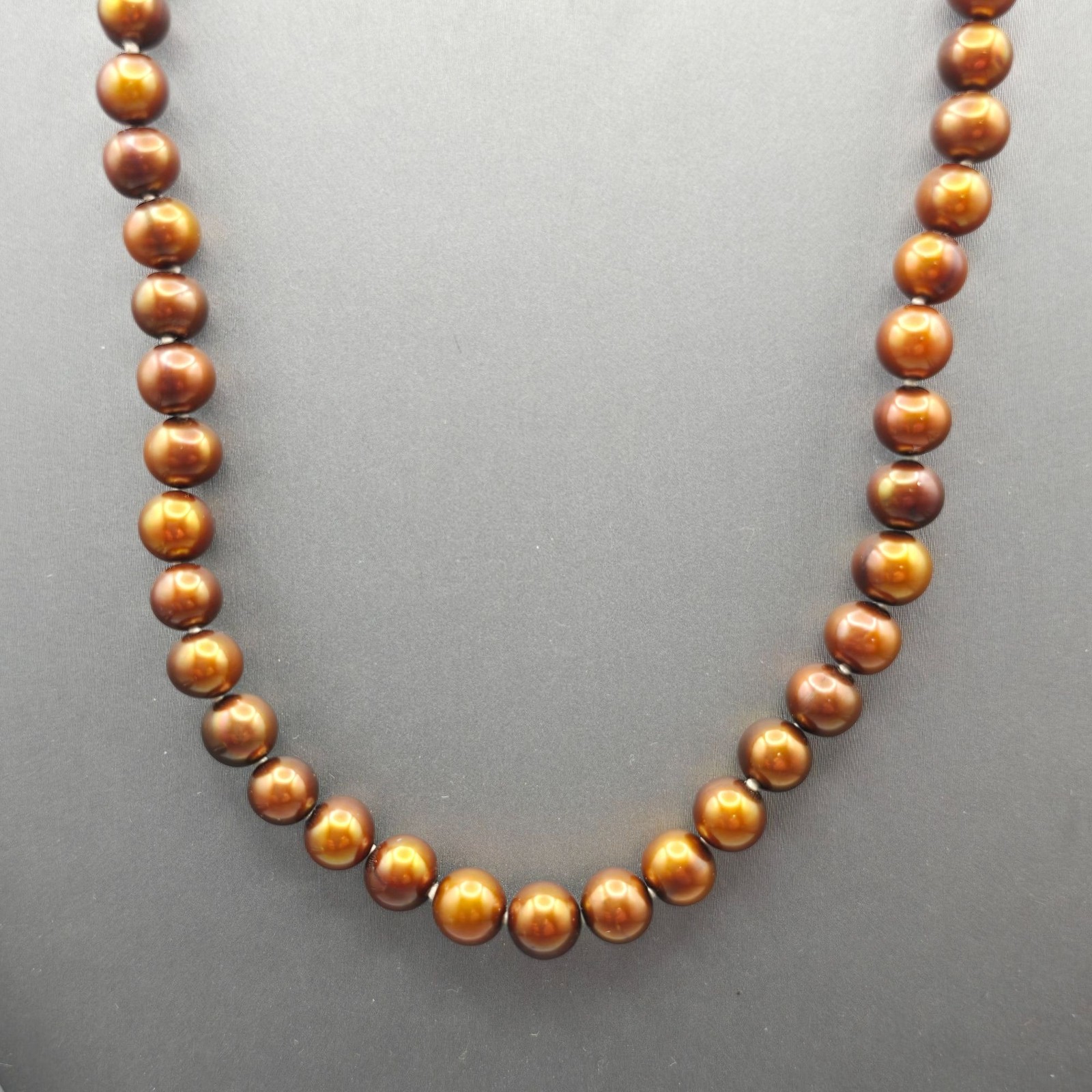 Vintage Bronze Cultured Pearl Necklace 10K Yellow Gold Clasp Hand Knotted 16″