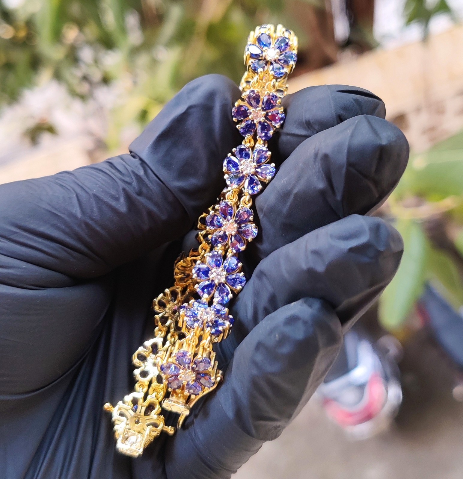 12Ct Pear Cut Lab Created Tanzanite Tennis Bracelet 14K Yellow Gold Plated 7.5In