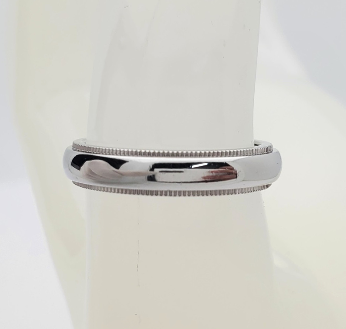 Tiffany & CO. 950 Platinum 4mm Milgrain Band Size 6.5 Ring 8.4g