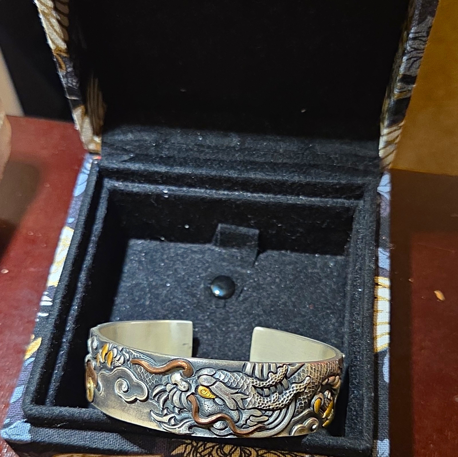 999 Sterling Silver Dragon Theme Cuff Bracelet Signed Silver & Gold Tone