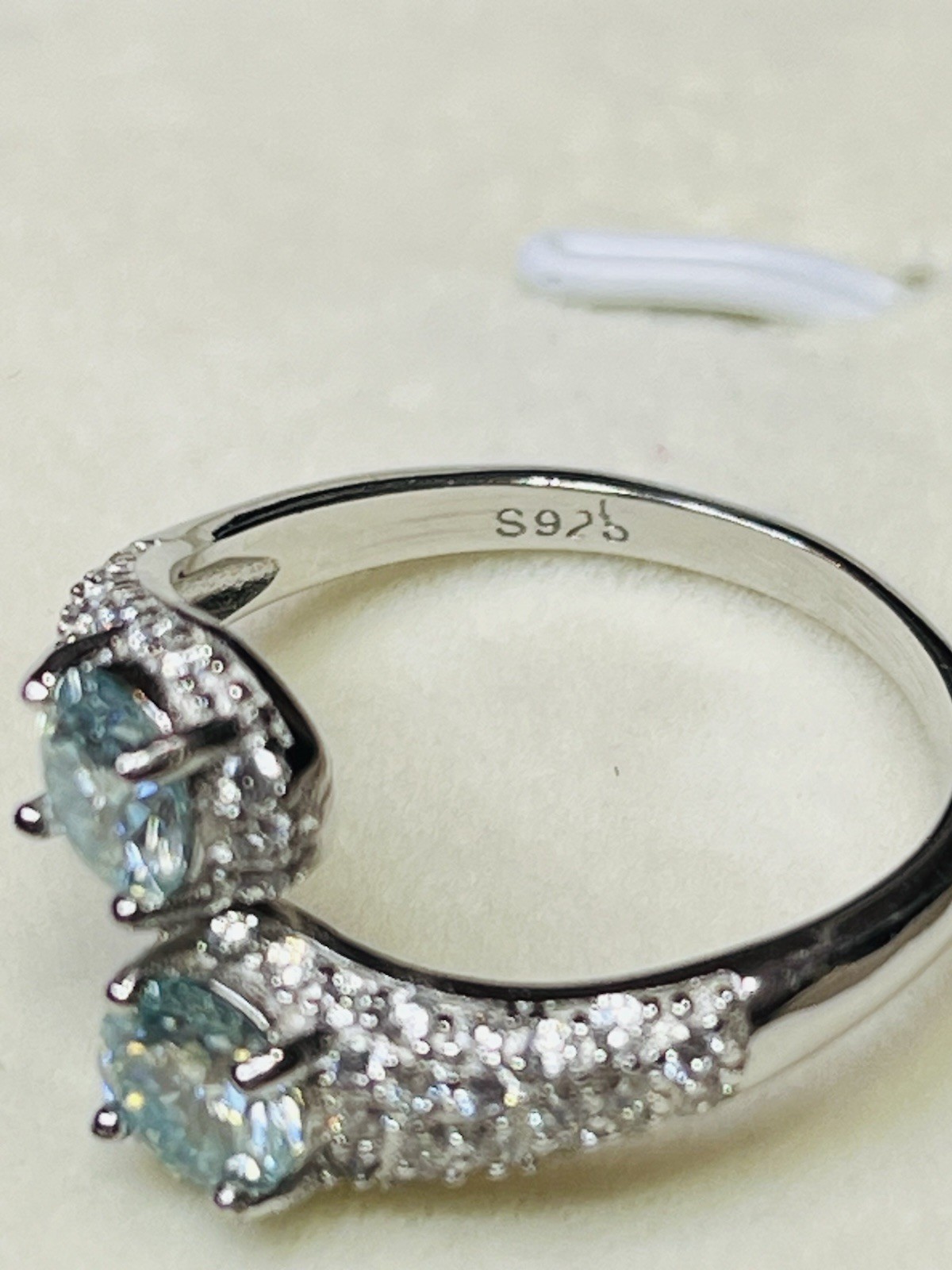 925 Sterling Silver 1 CTW VVS1 Blue Tint Moissanite Bypass Ring