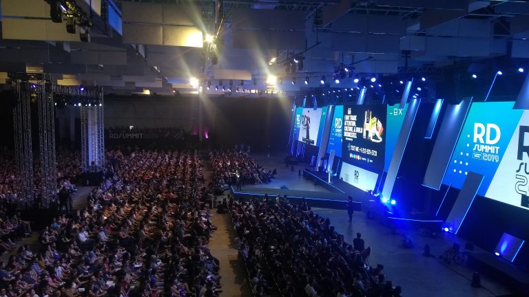 RD-Summit-2019-Gary-Vaynerchuck