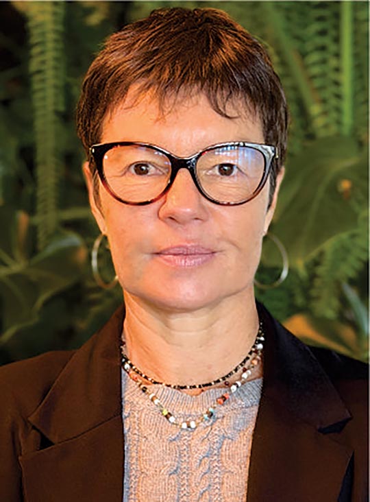 daniela - fiorin - corretora de imoveis em sc